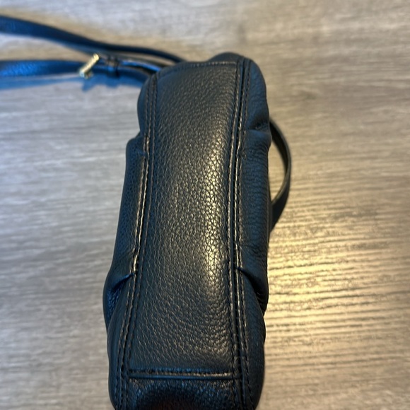 Michael Kors Black Pebbled Leather Cross Body Bag Excellent Condition - Picture 3 of 5
